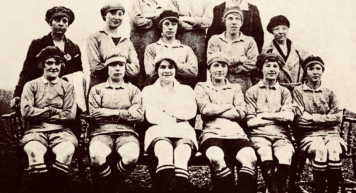 St Helens Ladies football team 1921