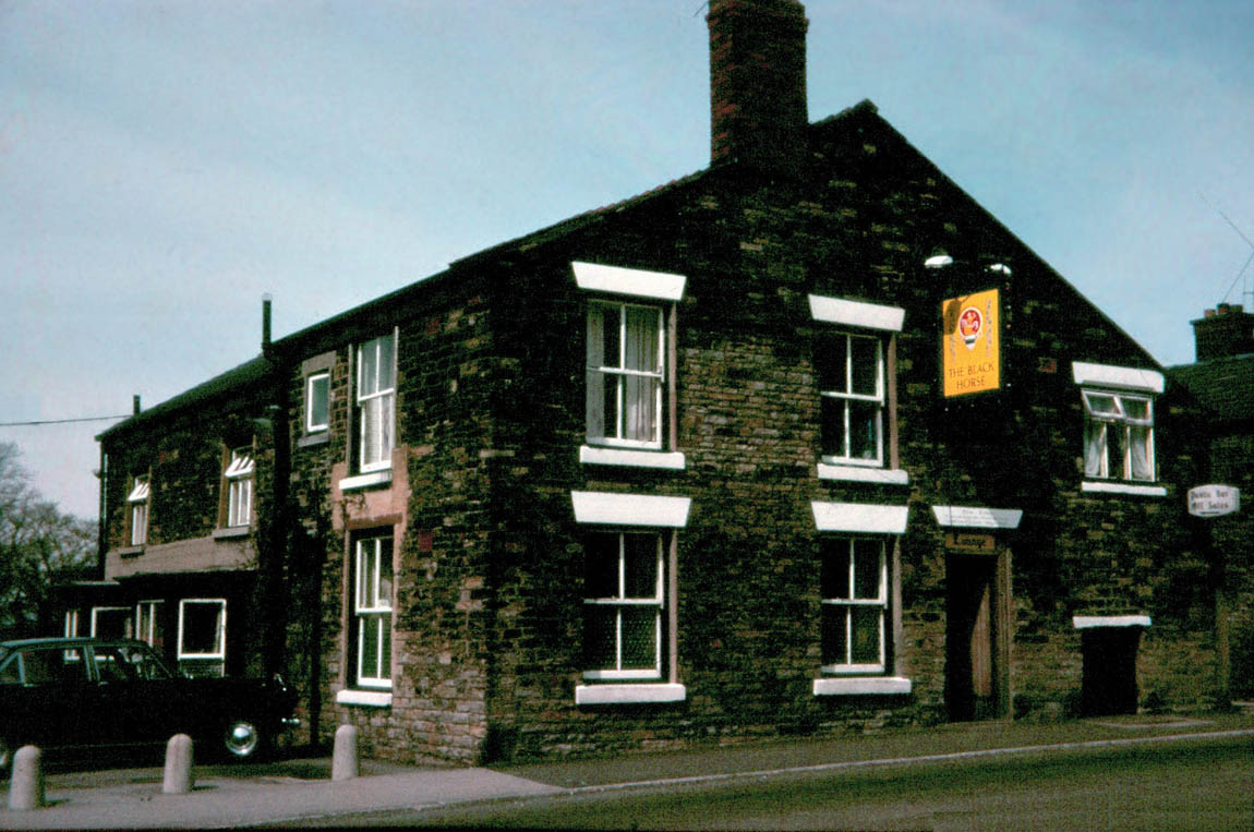 Black Horse Hotel Moss Bank St Helens