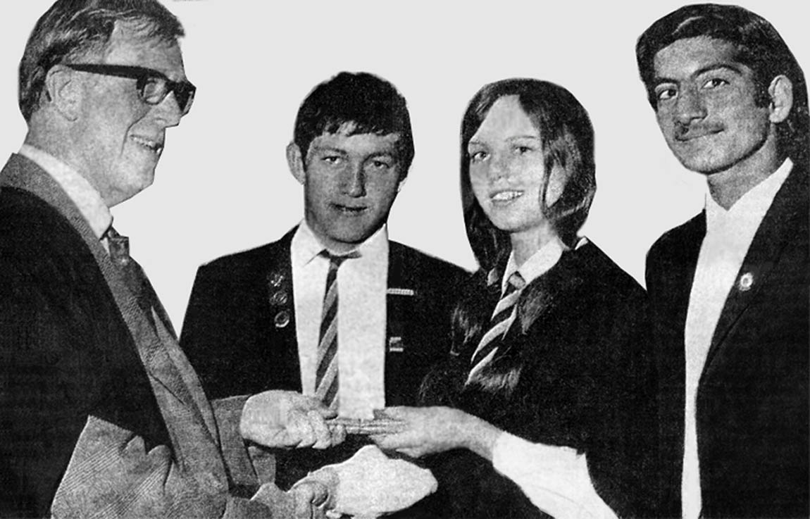 Robins Lane School St Helens Watch Presentation 1971