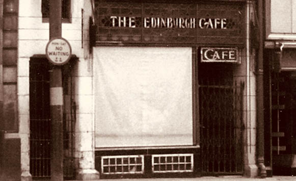 Edinburgh cafe St Helens summary