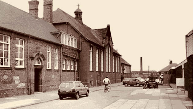 Robins Lane School